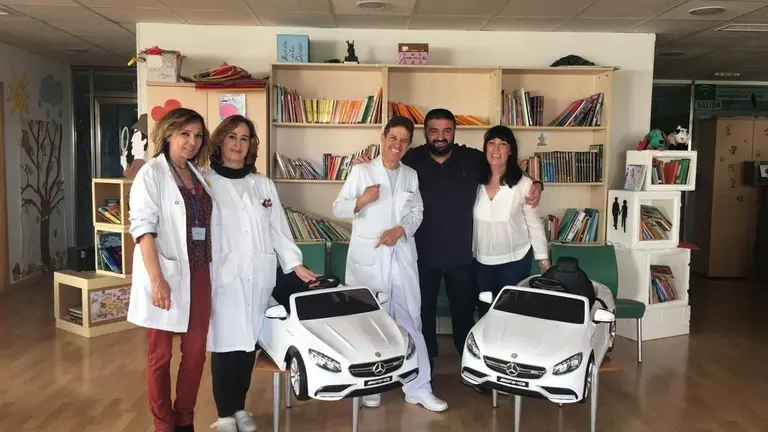 el otro coche est&aacute; dispoible en la ciberaula