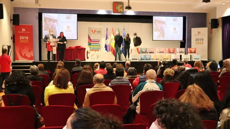 FOTO-Acto-voluntariado-3-scaled_opt