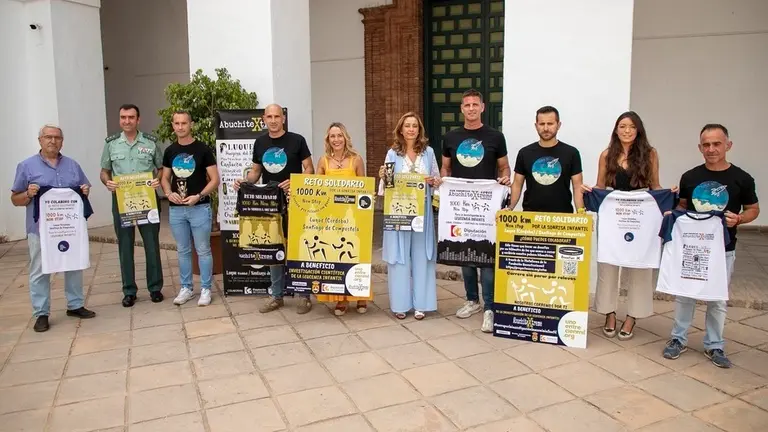 FOTO_Presentacion-del-proyecto-solidario-del-Club-Deportivo-AbuchiteXtreme_01 (1)