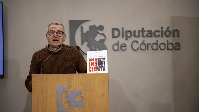 FOTO_Presentacion-del-libro-Un-gesto-insuficiente_09-scaled