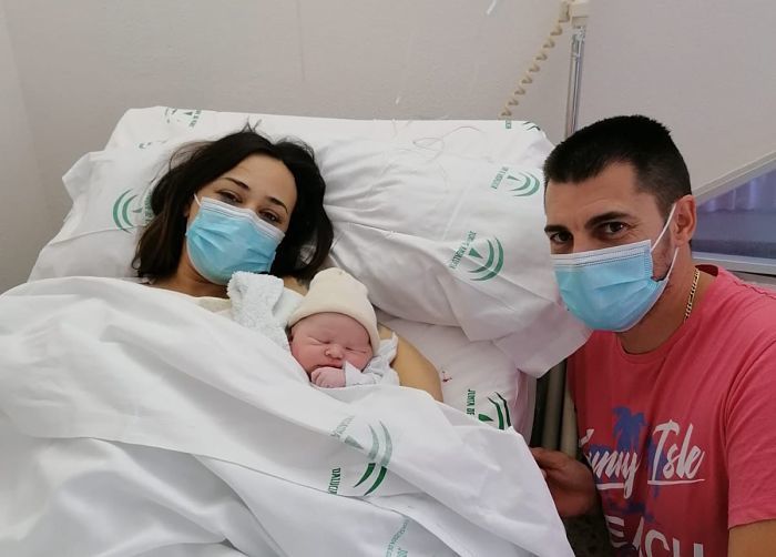 Regalos para bebé recién nacido hospital maternidad Almería